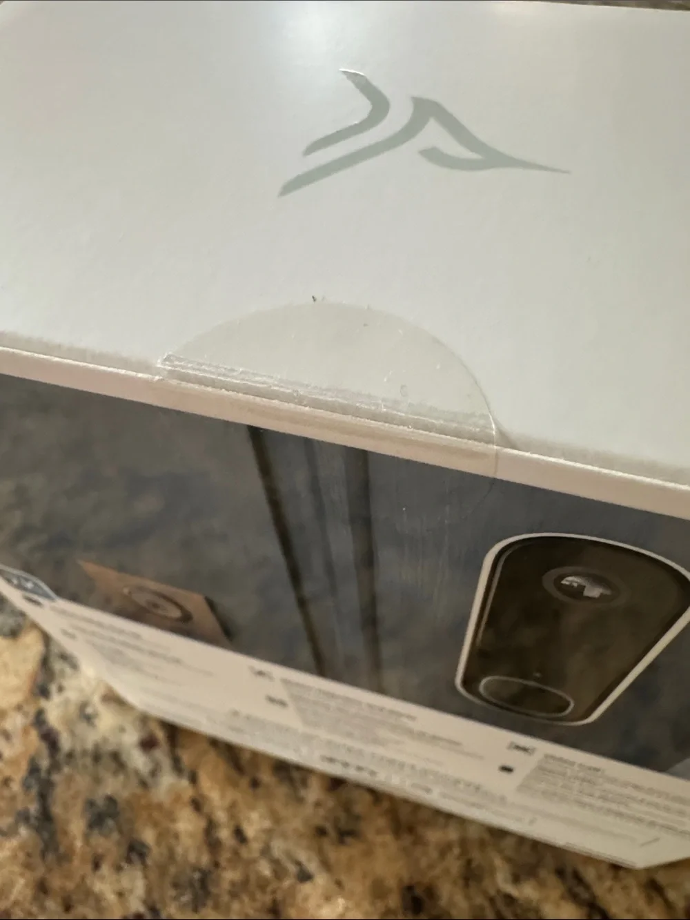 NWT - Arlo 2nd Generation Video Doorbell in White & Black – 2K with Chime 2